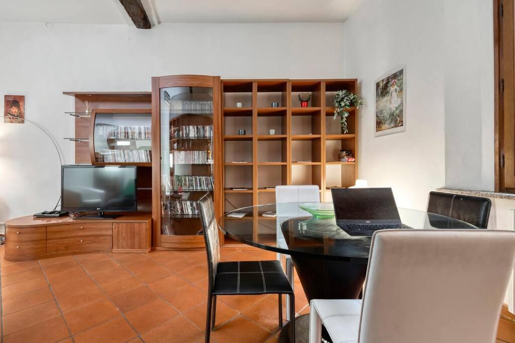 Fine Arts Apartment - Tv 40' Hd Netflix Prime Dazn Bologna Exterior foto